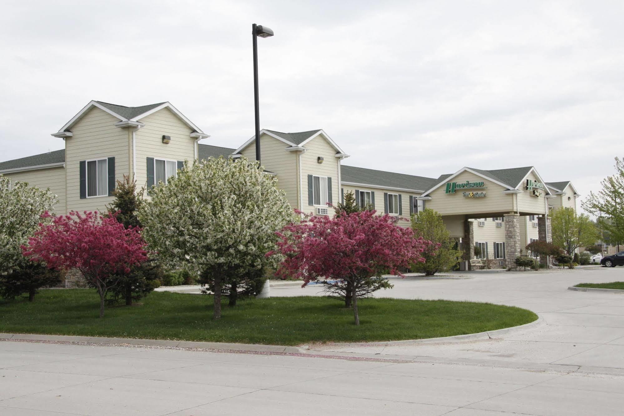 Horizon Inn & Suites West Point Exterior photo